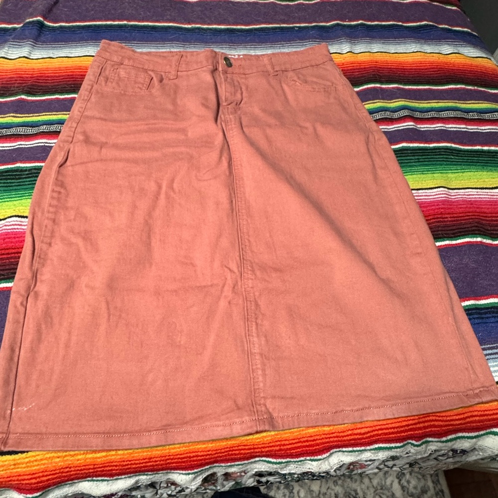 Elegant Dusty Rose Pencil Skirt